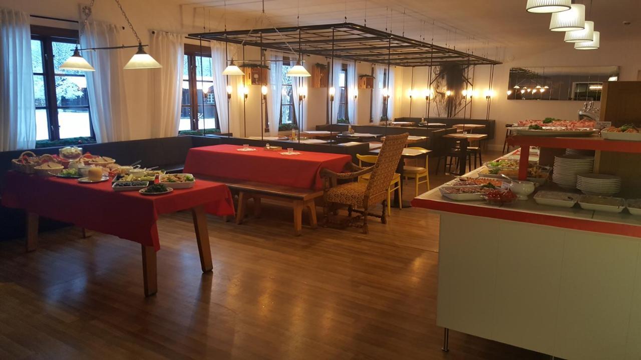 Rada Hotel Hagfors Exterior photo